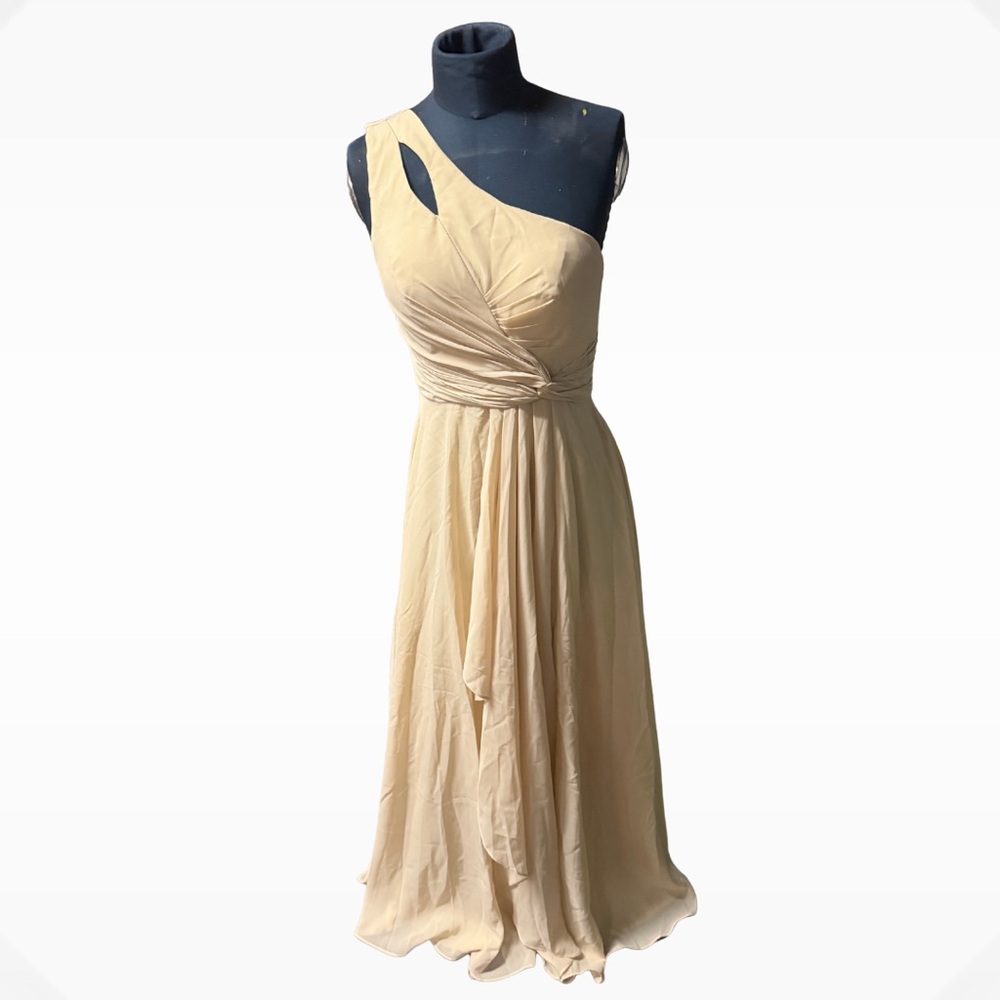 Elegant Cream One-Shoulder Dress
